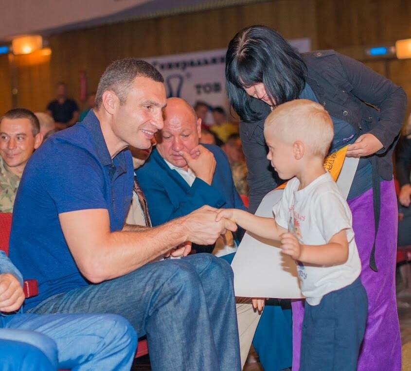 Украина разгромно выиграла международный турнир по боксу: яркие фото