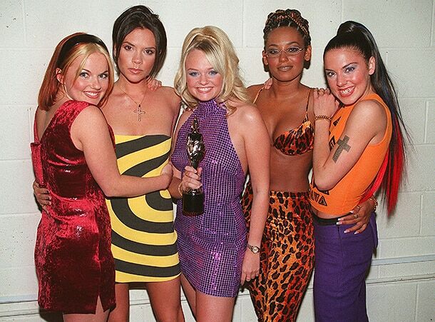 Spice Girls отпразднуют свое 20-летие мировым туром без Виктории Бекхэм