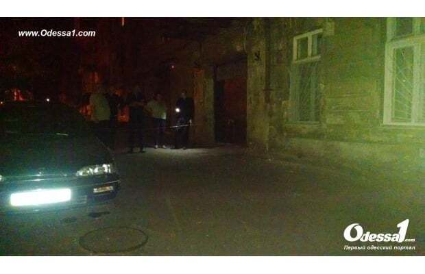 Ночью в Одессе взорвали гранату: фоторепортаж