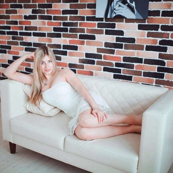 Соцсети влюбились в девушку-арбитра: фото красавицы