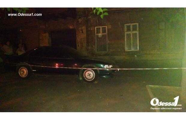 Вночі в Одесі підірвали гранату: фоторепортаж