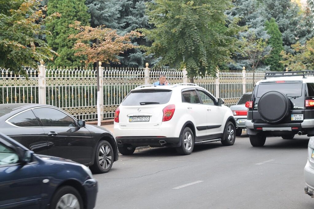 "Чтоб я так жил!" Автопарк кандидатов в прокуроры поразил своей роскошью. Фоторепортаж