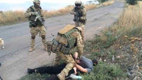СБУ позбавила від інформаторів терористів три міста України: фотофакт