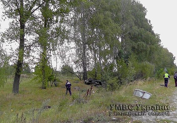 У страшному ДТП на Волині загинули двоє хлопців: фото з місця аварії