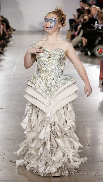 18-летняя модель с синдромом Дауна произвела фурор на Неделе моды в Нью-Йорке 