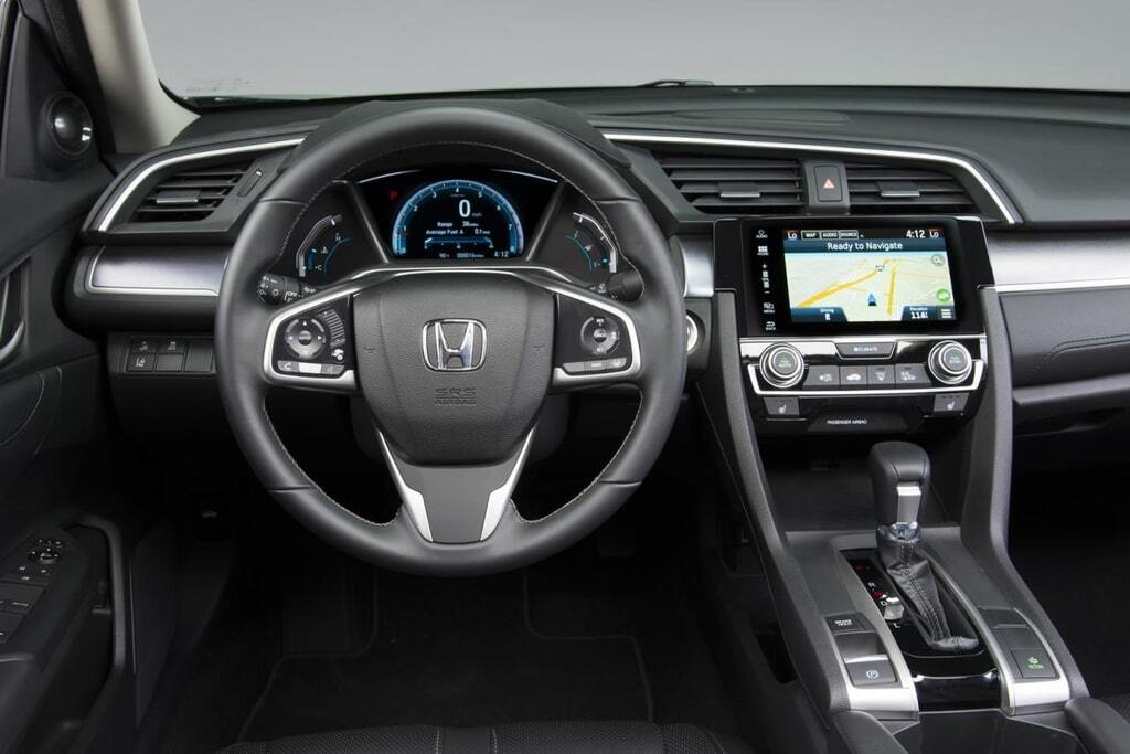 Новий Honda Civic перевтілюється в Acura: фото моделі