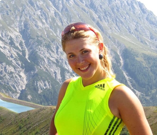 Іменинниця дня. Найпривабливіша біатлоністка України без спортивного одягу