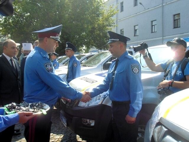 Евросоюз подарил Луцку 38 патрульных машин: опубликованы фото