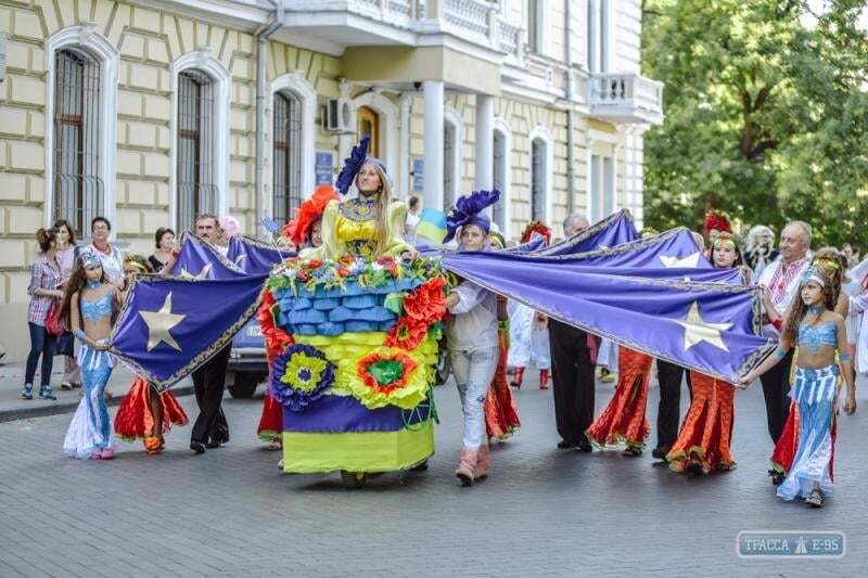 В Одессе прошел Парад колясок: самые смешные и экстравагантные дети