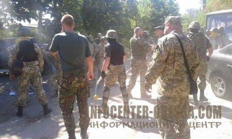 В Одесі дві "Самооборони" влаштували масову бійку: опубліковані фото і відео