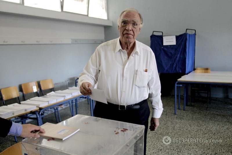 В Греции закрылись избирательные участки: данные экзит-поллов