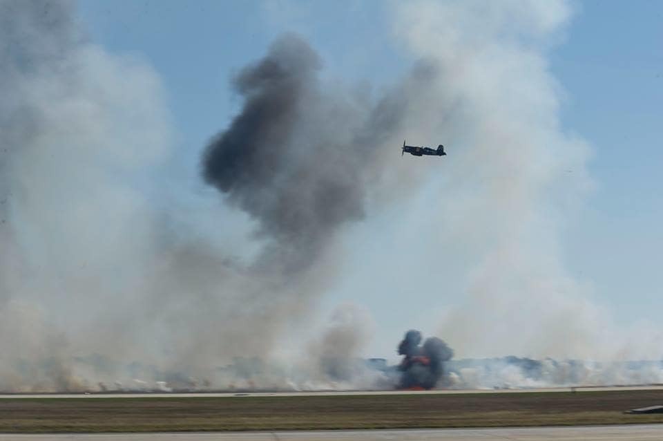 Andrews Airshow-2015: у США вразили грандіозним шоу авіації ВПС. Фоторепортаж