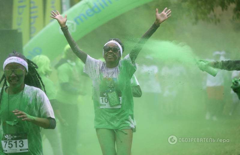 Додай у життя яскраві фарби! Як у Йоганнесбурзі пройшов Color Run: веселі фото