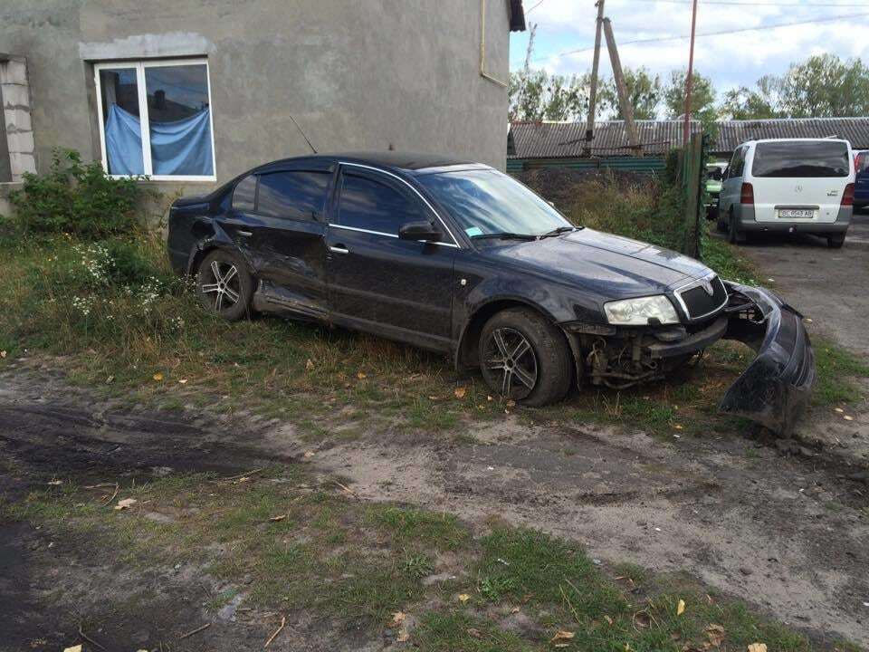 П'яний начальник ДАІ влаштував жахливе ДТП на Львівщині: фото і відео