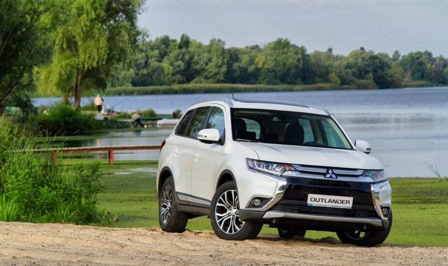 В Украину приехал обновленный Mitsubishi Outlander