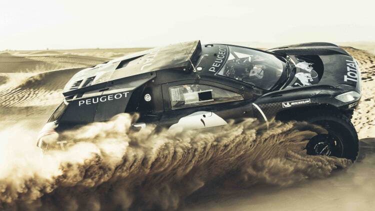Peugeot подготовил победный автомобиль к ралли "Дакар"