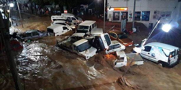 В турецкий Бодрум пришел ад: опубликованы жуткие видео наводнения