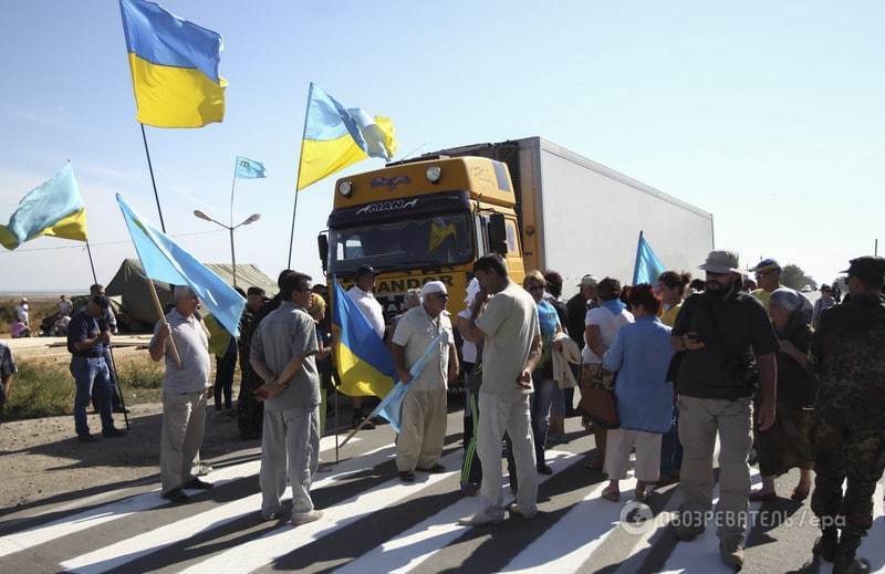 Бояться голоду в блокаді: влада "Кримнаша" заборонили вивіз продуктів в Росію. Опубліковані фото