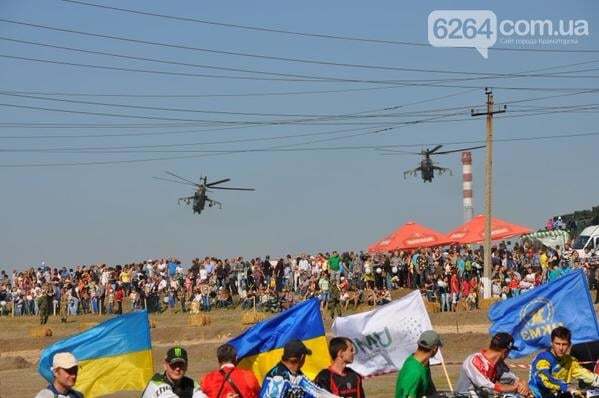 Ротару, вертолеты и дети за Украину: Краматорск отметил 147-летие. Фоторепортаж