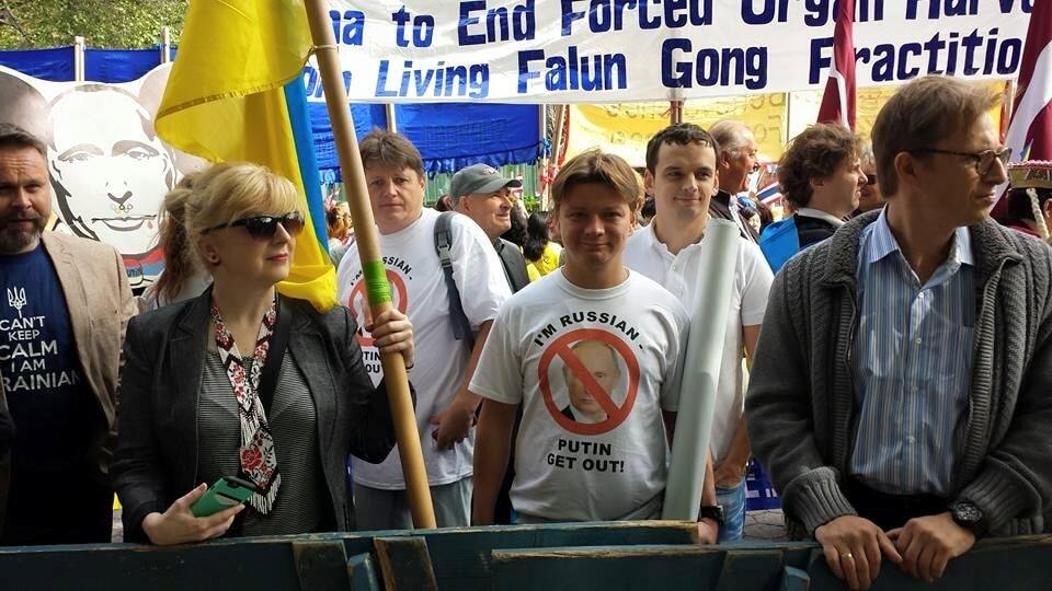 Путін, пішов геть! Нью-Йорк почав протест проти агресії Росії. Фоторепортаж