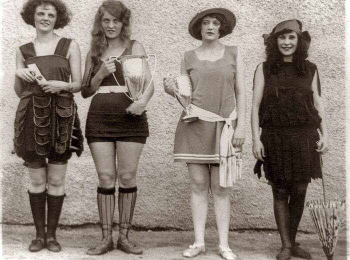 Как 100 лет назад арестовывали девушек за ношение мини-купальников