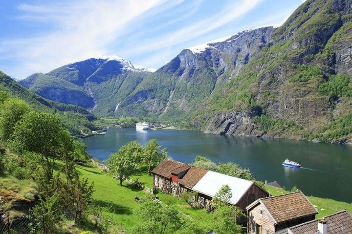 Живописная страна фьордов: 30 завораживающих пейзажей Норвегии