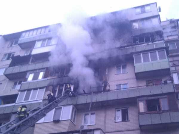 У Києві при пожежі в багатоповерхівці постраждало п'ятеро людей
