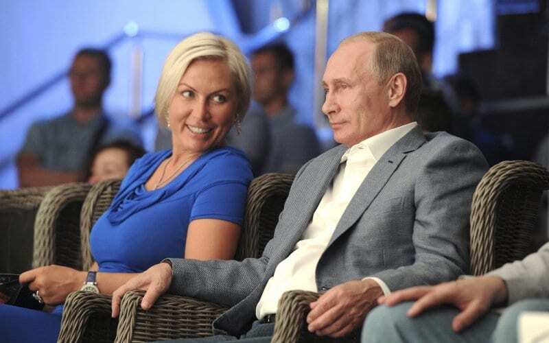 Всі жінки Володимира Путіна: хто краще