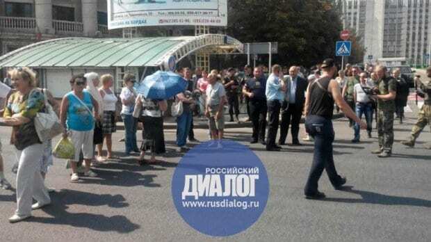 Бурление масс: в Донецке митинговали в защиту опального Пургина