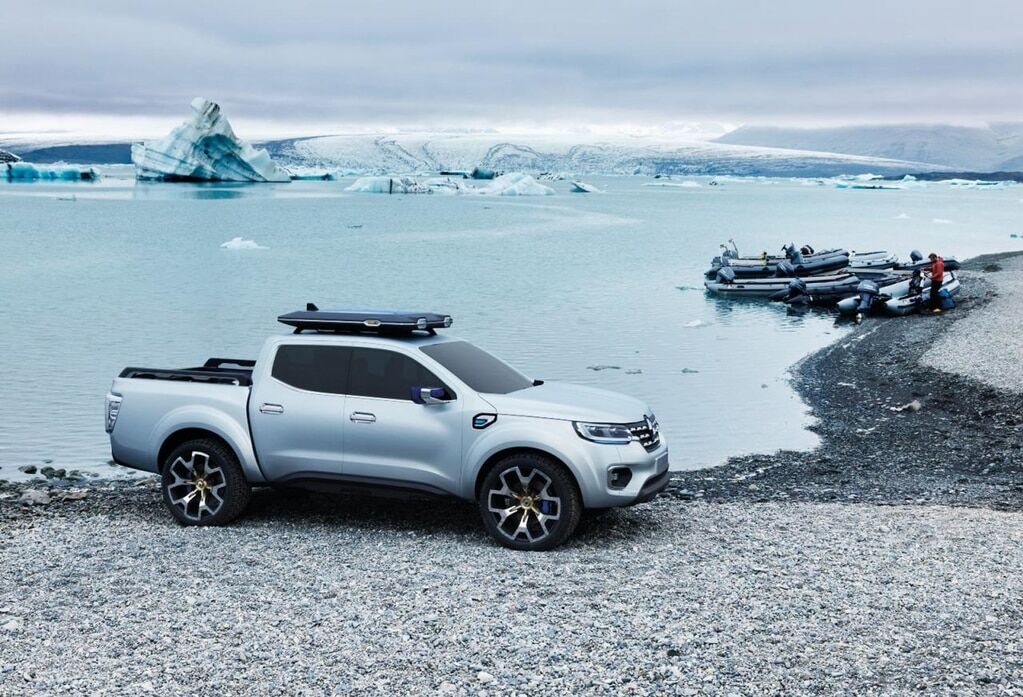 Не только для Аляски: Renault показал фото и видео концепта будущего пикапа