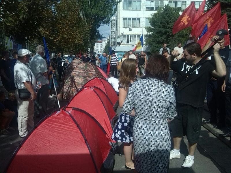 Протестувальники в Кишиневі озвучили свої вимоги