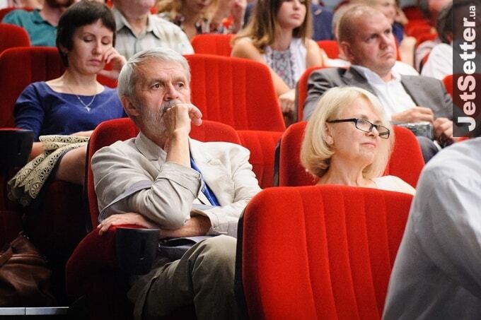 Стильная чета Порошенко посетила 50-летие премьеры фильма "Тени забытых предков": опубликованы фото