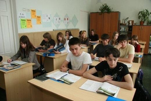 В Киеве после ЧП с задымлением открыли школы 