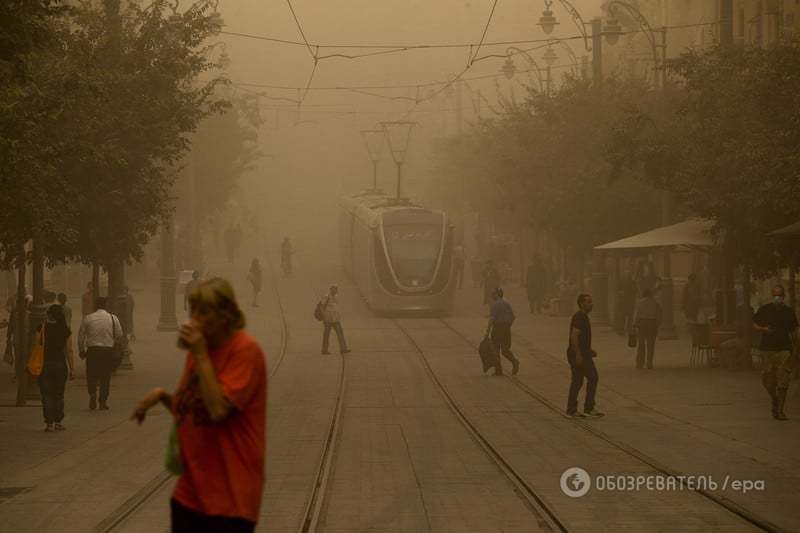 Израиль накрыло небывалой песчаной бурей: фото после урагана