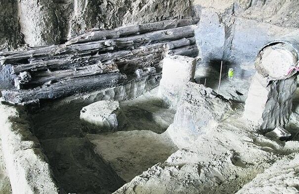 В Киеве на стройке ТРЦ обнаружили древнее военное сооружение