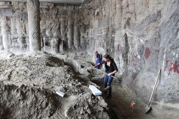 В Киеве на стройке ТРЦ обнаружили древнее военное сооружение