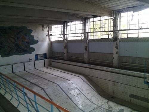 "Русский мир пришел": в сети показали фото Дворца спорта в "ЛНР" до и после оккупации