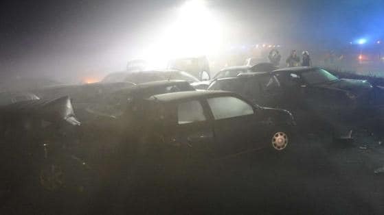 В Германии столкнулись десятки машин: ранены 66 человек