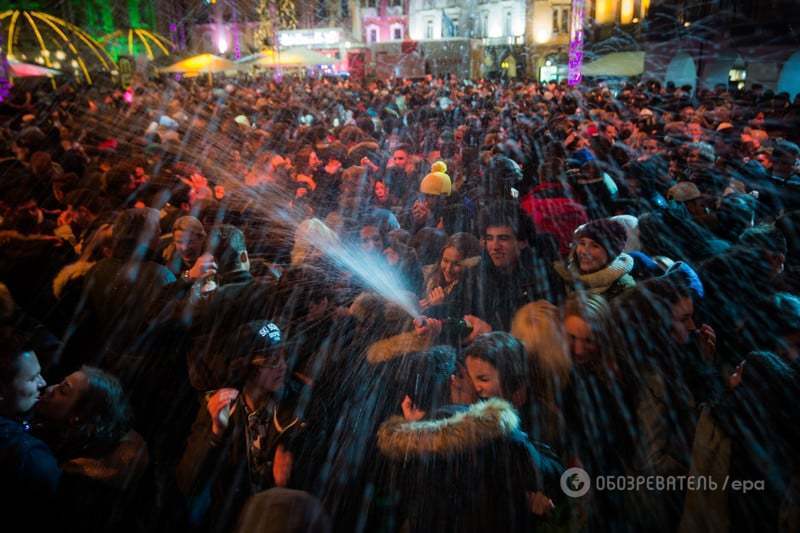 Як світ зустрічав Новий, 2016-й рік: фоторепортаж