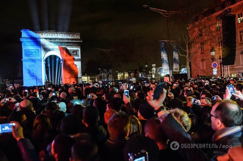 Франция встретила Новый год без салютов 