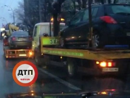 В Киеве полиция устроила облаву на автохамов