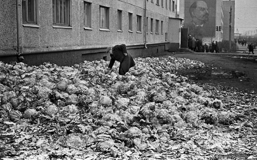 Мир в серых тонах: опубликованы фото настоящей жизни СССР