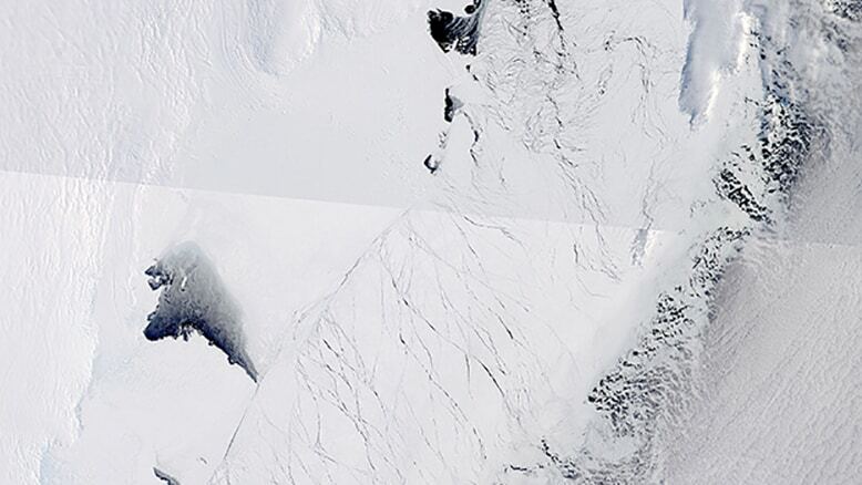 В Антарктиде экспедиция нашла гигантский скрытый каньон: фотофакт