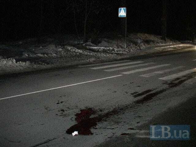 В Киеве водитель Mercedes бросил умирать сбитого пешехода