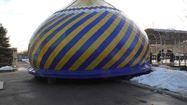 "Украина приходит". "Взорванный карателями" храм на Донбассе получил новый купол: фотофакт