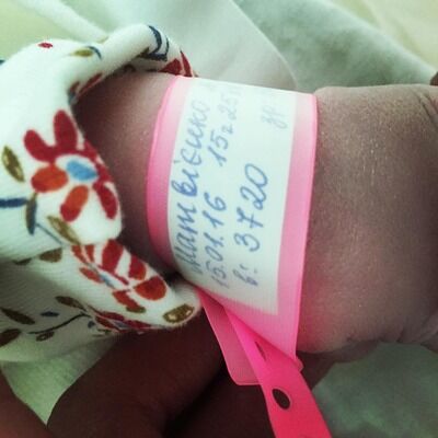 Тоня Матвиенко показала новорожденную дочь: фото