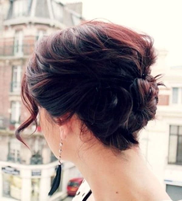 Простые и эффектные: вечерние прически на короткие волосы