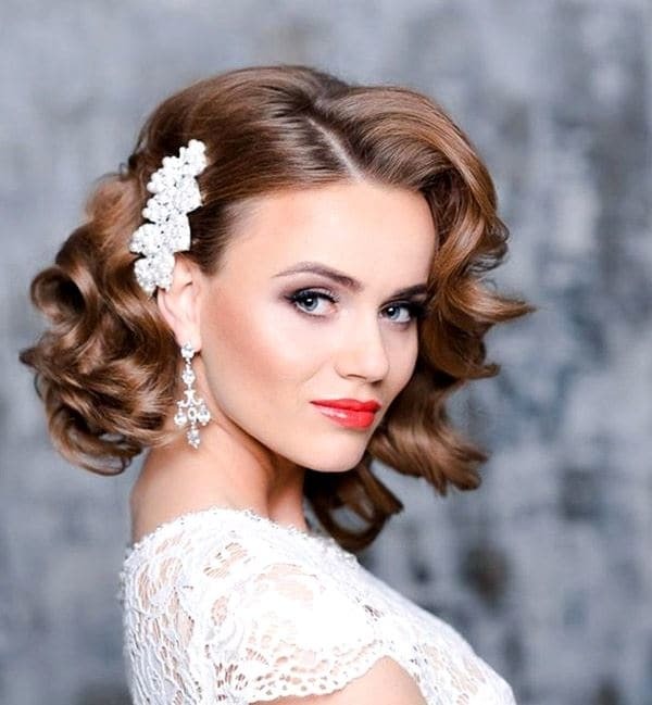 Простые и эффектные: вечерние прически на короткие волосы