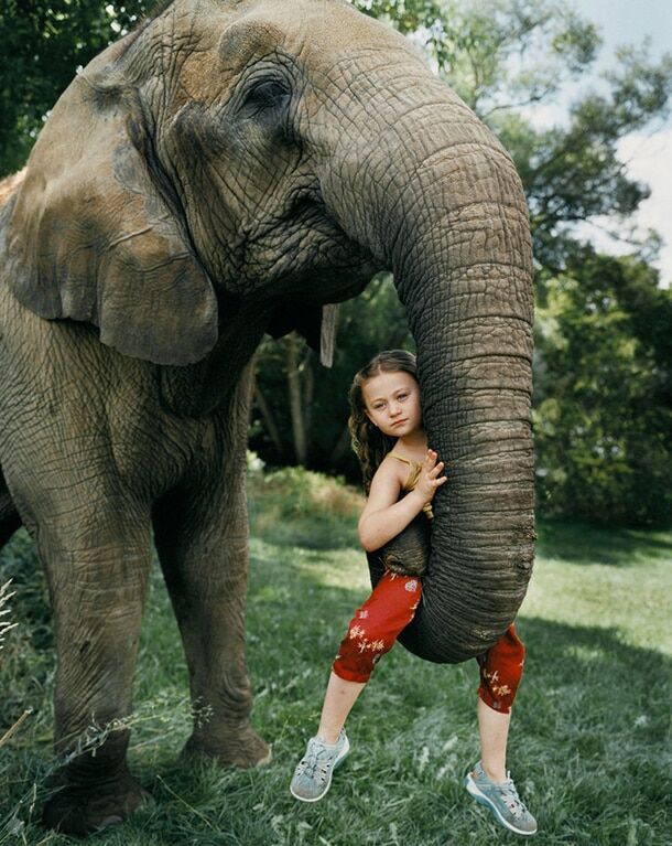 Мама відобразила неймовірну любов дочки до тварин: дивовижні фото