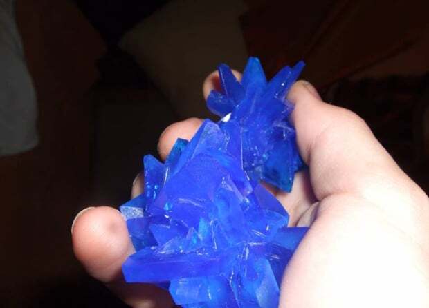 Чудеса науки: как вырастить кристалл дома